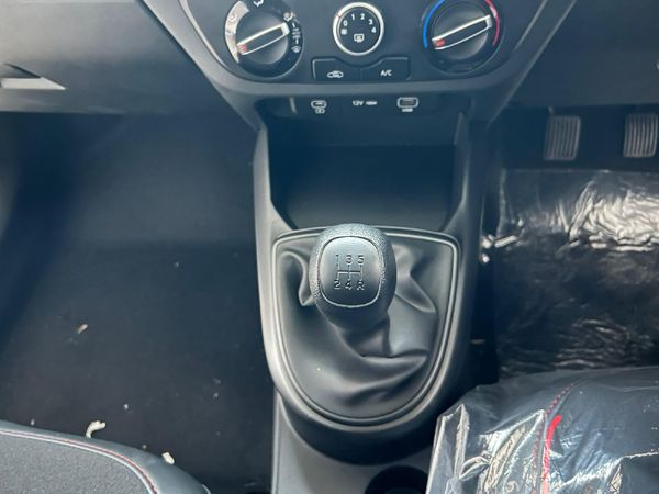2026-Hyundai-Grand-i10-10-Motion image:15