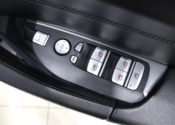 2022-BMW-X3-xDrive20d-M-Sport image:20