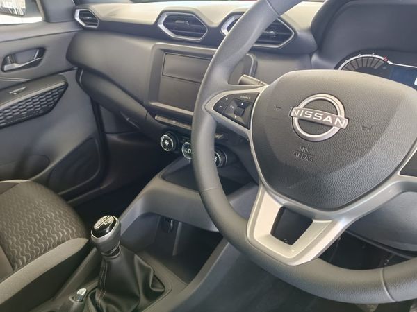 2025-Nissan-Magnite-Move-10-Visia-FC-PV image:14