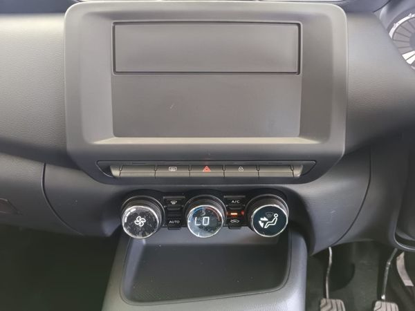 2025-Nissan-Magnite-Move-10-Visia-FC-PV image:16