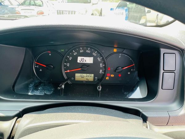 2026-Toyota-Quantum-25-D-4D-Sesfikile-16-seat-Diesel-Manual image:4