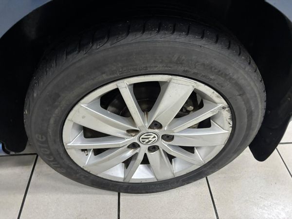 2016-Volkswagen-Polo-GP-12-TSI-Trendline-66kW image:12