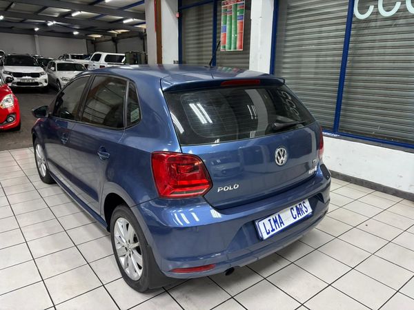 2016-Volkswagen-Polo-GP-12-TSI-Trendline-66kW image:4