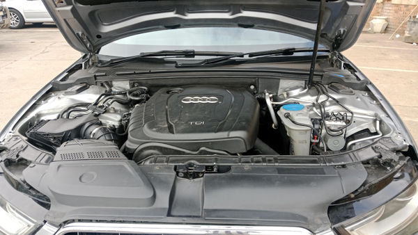 2015-Audi-A4-Avant-20-TDI-S-Auto image:18