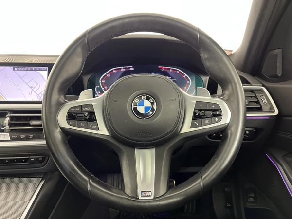 2022-BMW-3-Series-320i-M-Mzansi-Edition-Auto-g20 image:13