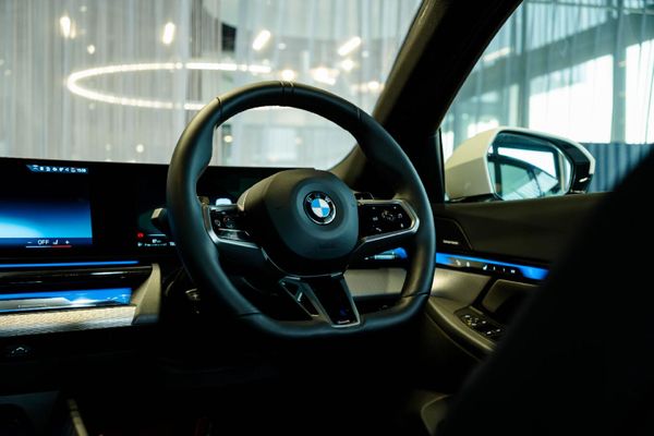 2025-BMW-5-Series-520d-M-Sport-Pro image:18