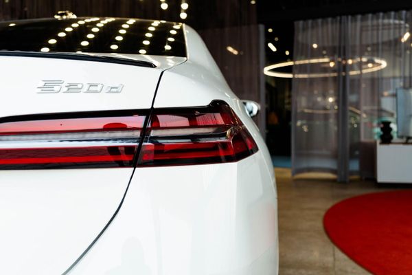 2025-BMW-5-Series-520d-M-Sport-Pro image:8