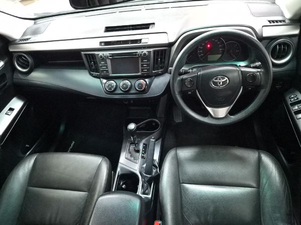 2017-Toyota-RAV4-20-GX-Auto image:6