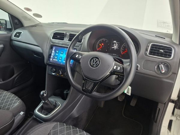 2025-Volkswagen-Polo-Vivo-16-Style image:12