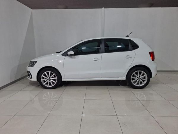 2025-Volkswagen-Polo-Vivo-16-Style image:1