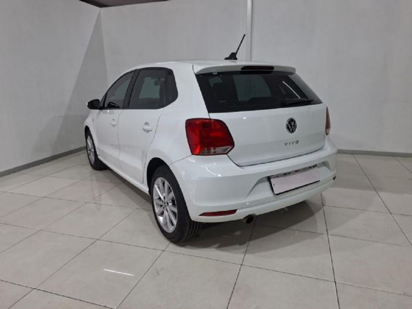 2025-Volkswagen-Polo-Vivo-16-Style image:2