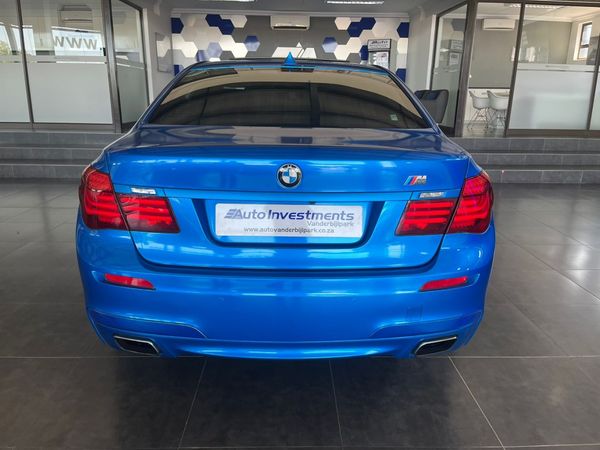 2014-BMW-7-Series-750Li-M-Sport image:7
