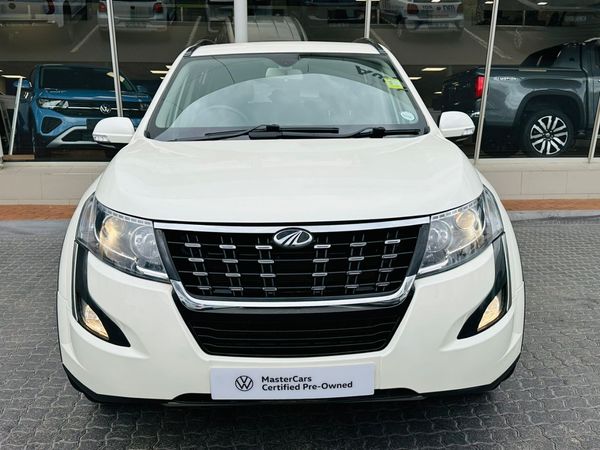 2022-Mahindra-XUV-500-22D-mHawk-7-seat-W6-Auto image:1