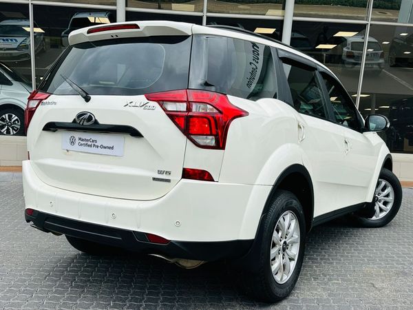 2022-Mahindra-XUV-500-22D-mHawk-7-seat-W6-Auto image:7