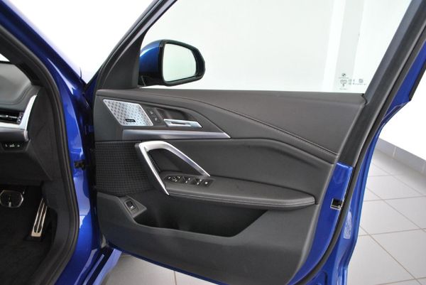 2025-BMW-X1-sDrive18d-M-Sport image:12