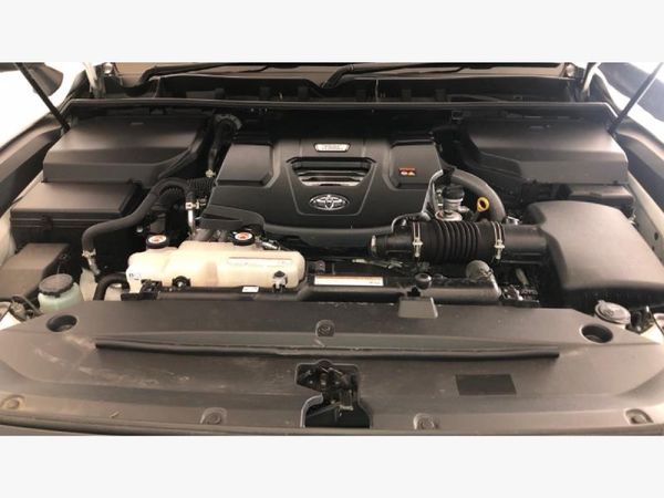 2023-Toyota-Land-Cruiser-300-V6-33-D-GR-S image:16
