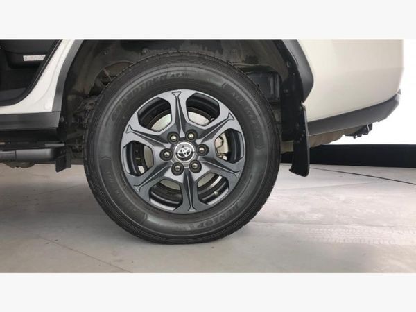 2023-Toyota-Land-Cruiser-300-V6-33-D-GR-S image:24