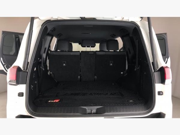 2023-Toyota-Land-Cruiser-300-V6-33-D-GR-S image:27