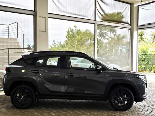 2025-Suzuki-Fronx-15-GL-Auto image:2
