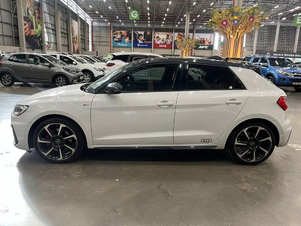 2022-Audi-A1-Sportback-20-TFSI-S-Line-Auto-40-TFSI image:3