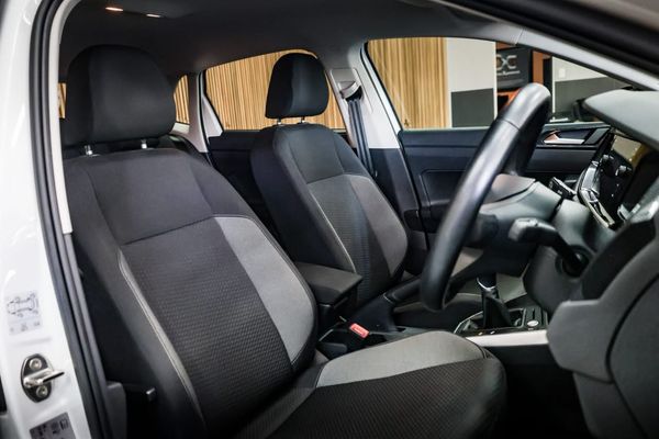 2022-Volkswagen-Polo-10-TSI-Life image:16