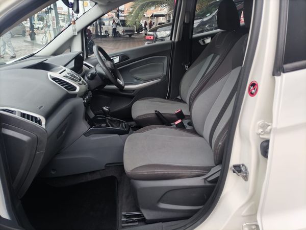 2015-Ford-EcoSport-ECOSPORT image:14