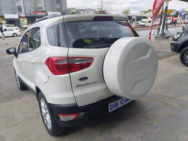 2015-Ford-EcoSport-ECOSPORT image:4