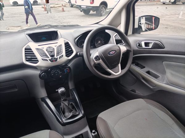 2015-Ford-EcoSport-ECOSPORT image:7
