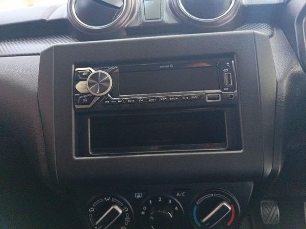 2022-Suzuki-Swift-12-GA image:11