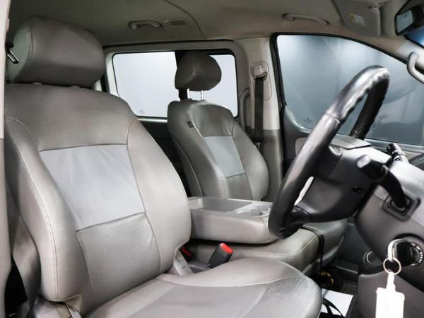 2016-Hyundai-H-1-25-CRDi-Elite-Auto image:6