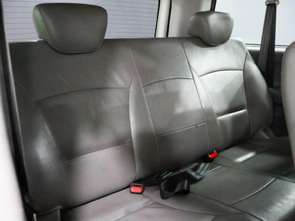 2016-Hyundai-H-1-25-CRDi-Elite-Auto image:8