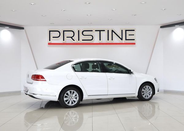 2014-Volkswagen-Passat-18-TSI-Comfortline-Auto-118kW image:5