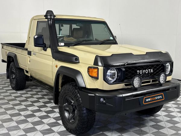2025-Toyota-Land-Cruiser-79-28-GD-6-Single-Cab image:10