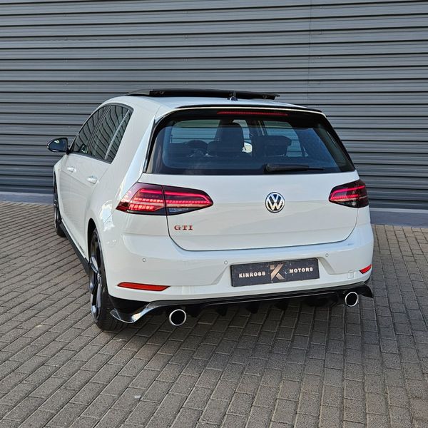 2020-Volkswagen-Golf-VII-GTI-20-TSI-Auto-TCR image:6