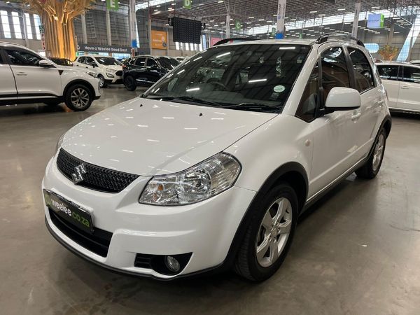2011-Suzuki-SX4-20 image:6