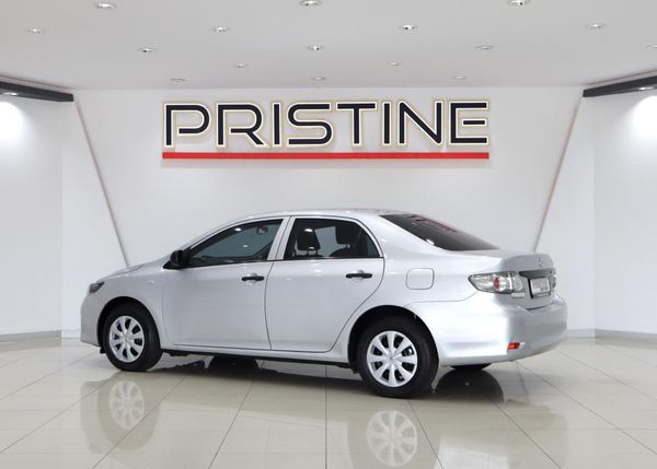 2014-Toyota-Corolla-Quest-16-Auto image:3