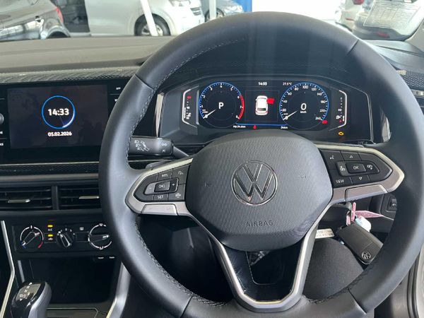 2026-Volkswagen-Polo-10-TSI-Life image:3