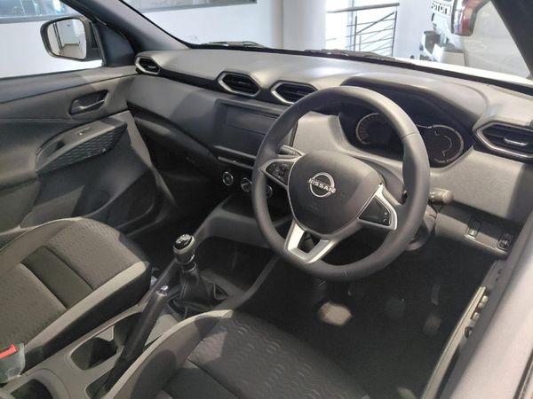 2026-Nissan-Magnite-Move-10-Visia-FC-PV image:4