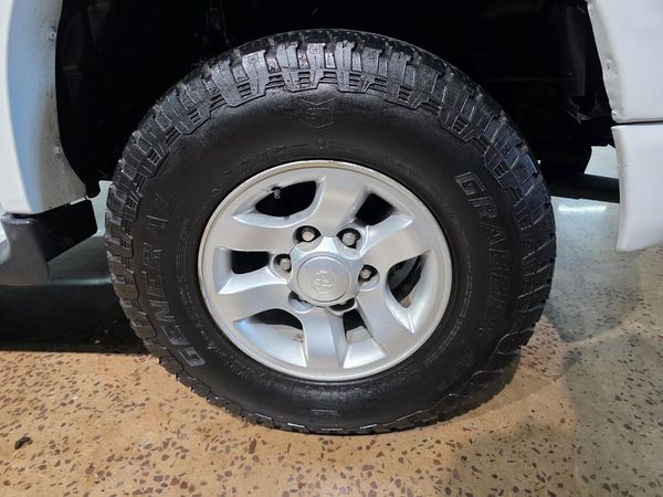 2004-Toyota-Hilux-30-KZ-TE-Raider-Raised-Body-Double-Cab image:5