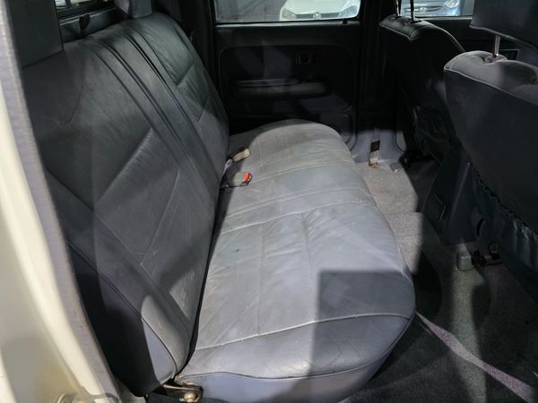 2004-Toyota-Hilux-30-KZ-TE-Raider-Raised-Body-Double-Cab image:8