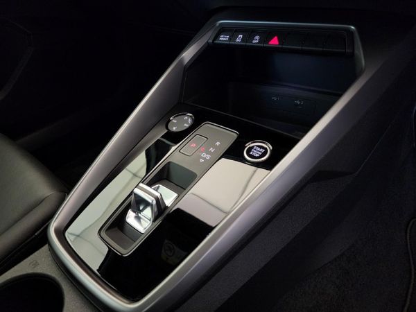 2024-Audi-A3-Sportback-40-TFSI-Auto image:17