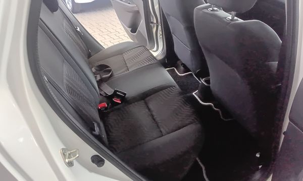 2023-Suzuki-Swift-12-GL image:10