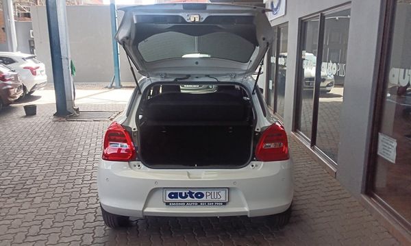 2023-Suzuki-Swift-12-GL image:3