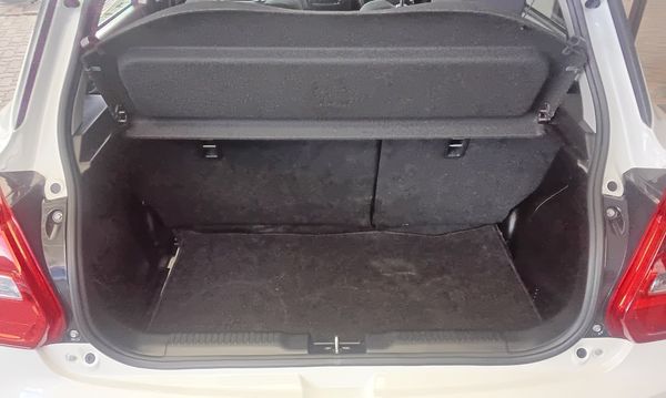 2023-Suzuki-Swift-12-GL image:4