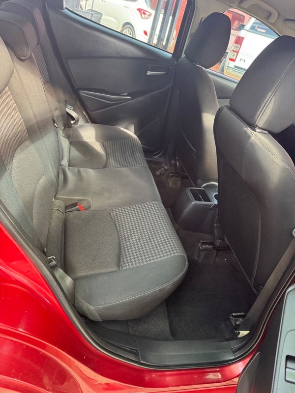 2017-Mazda-2-15-Active-5-dr image:9