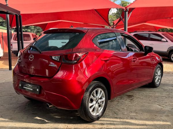 2017-Mazda-2-15-Active-5-dr image:2