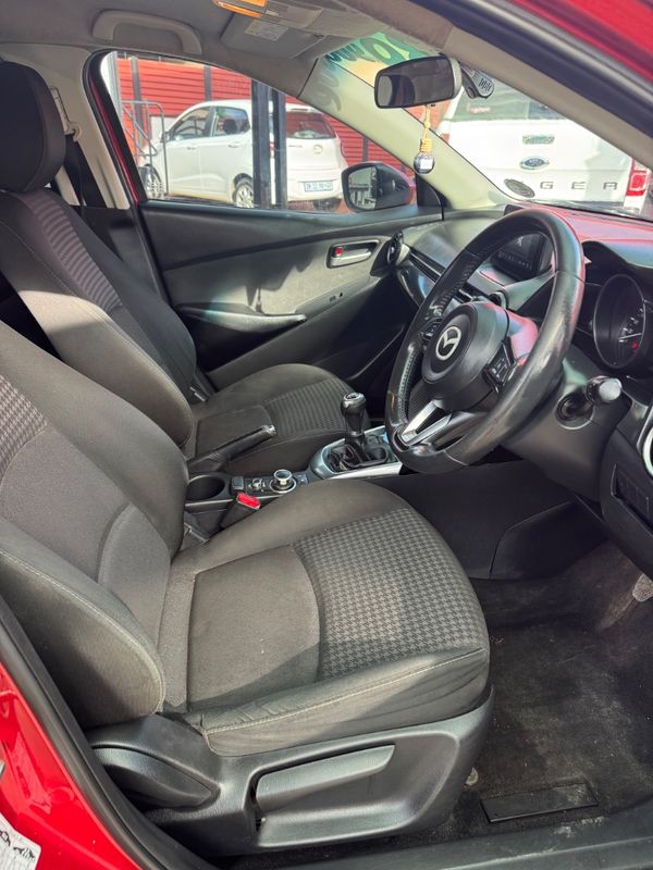 2017-Mazda-2-15-Active-5-dr image:8