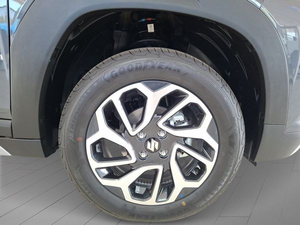 2026-Suzuki-Fronx-15-GLX image:17