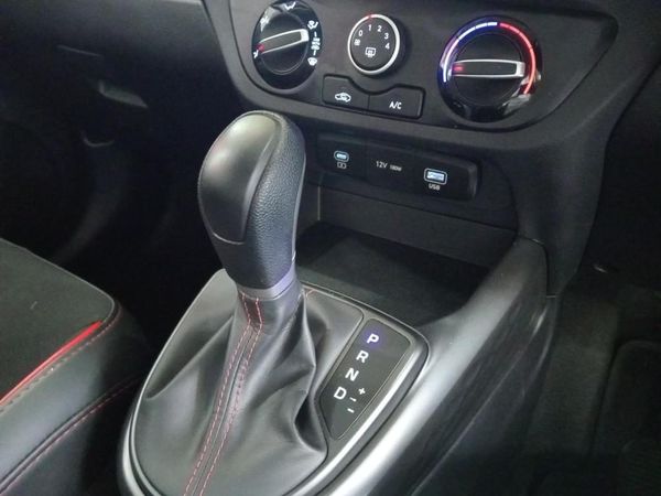 2025-Hyundai-Grand-i10-12-Motion-Auto image:14