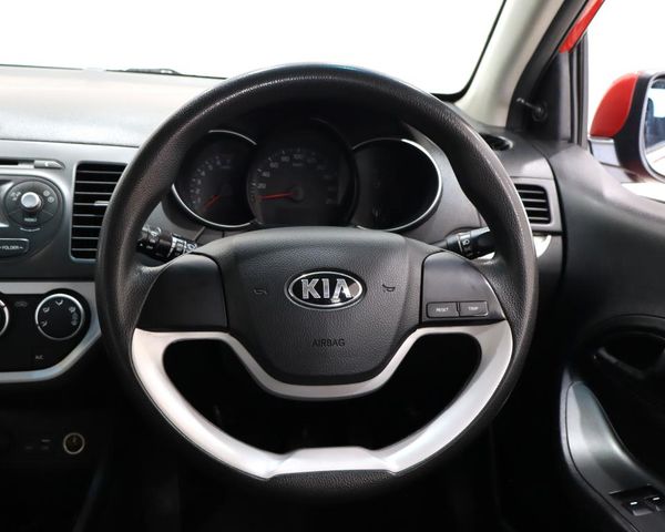 2015-Kia-Picanto-10-LX image:13